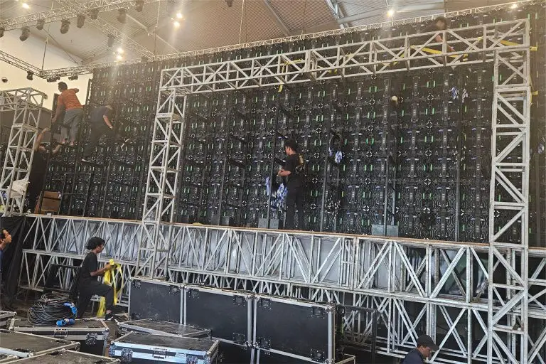 Sewa LED Indoor P. 2,6 Jakarta